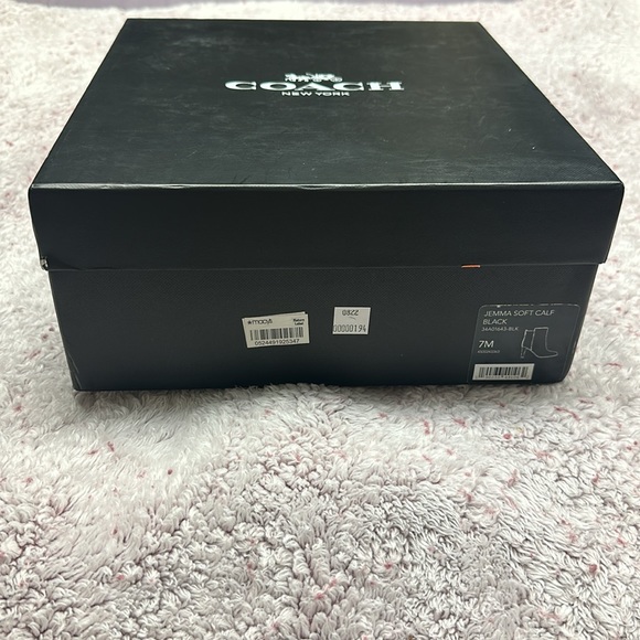 BNIB Coach Jemma Soft Calf Leather Black booties. - Picture 8 of 8